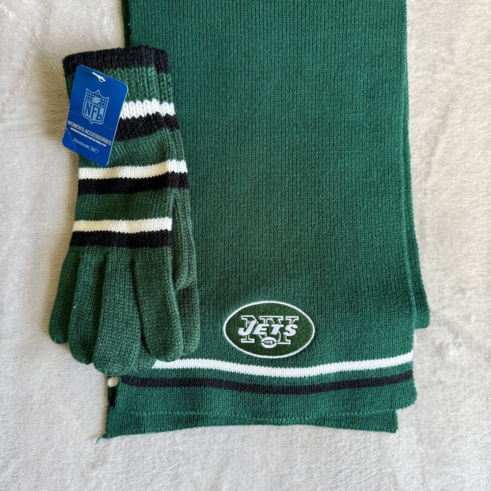 Reebok NFL New York Jets Scarf and Gloves Set Green White Black Knit NWT